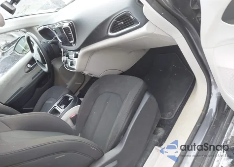 2020 Chrysler Pacifica Touring z USA, uszkodzony, nr VIN 2C4RC1FG6LR223792